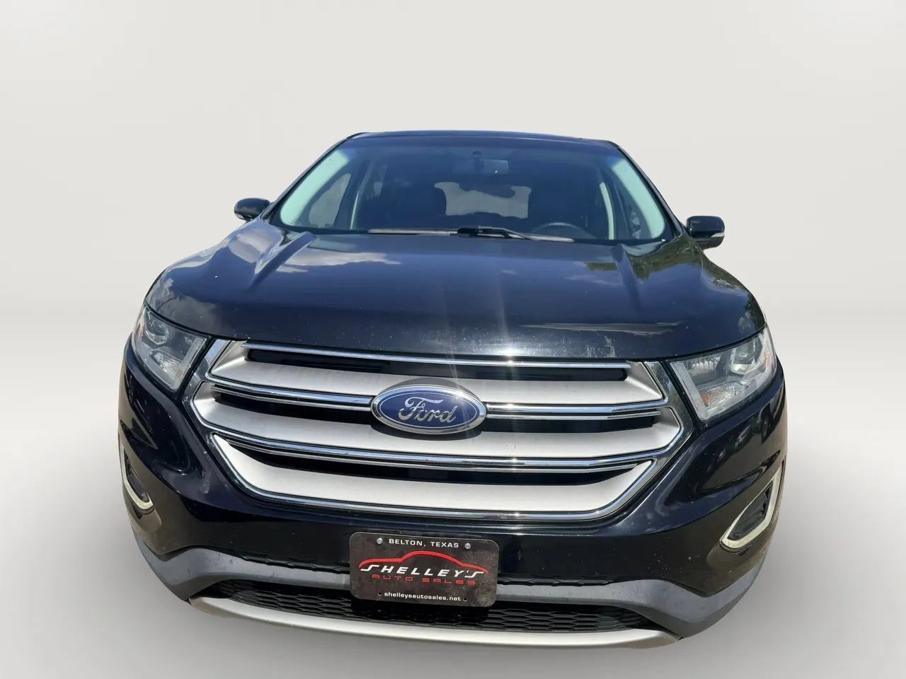 Used 2016 Ford Edge Titanium FWD image 3
