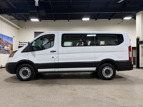 Used 2019 Ford Transit 150 XL RWD image 8