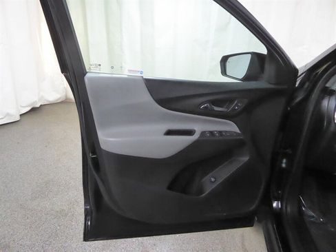 Used 2019 Chevrolet Equinox LT image 21