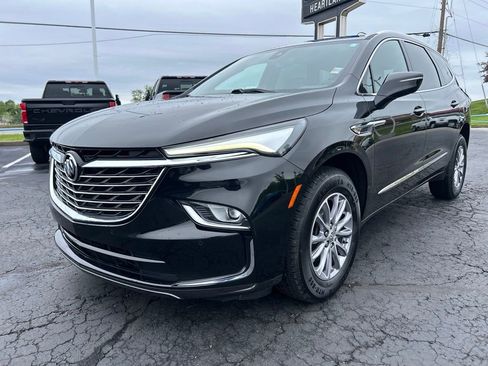 Used 2023 Buick Enclave Essence AWD/4WD image 1