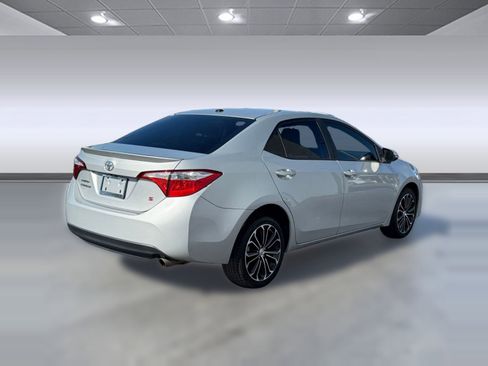 Used 2014 Toyota Corolla S Premium image 8
