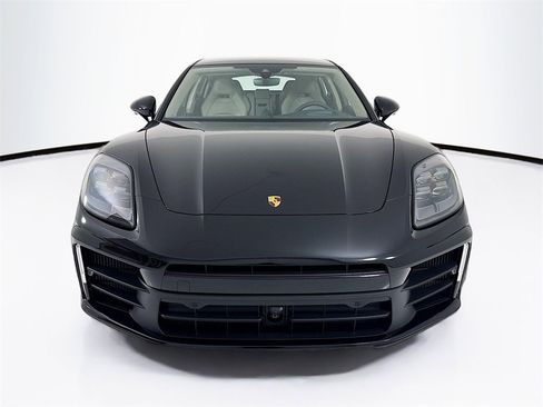 New 2026 Porsche Panamera image 6