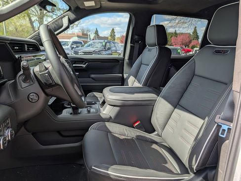 New 2026 GMC Sierra 1500 AT4X AWD/4WD image 41