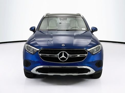 Certified 2026 Mercedes-Benz GLC 300 image 2
