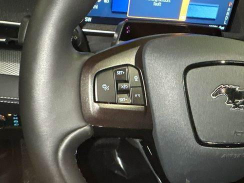 Used 2022 Ford Mustang Mach-E California Route 1 image 24