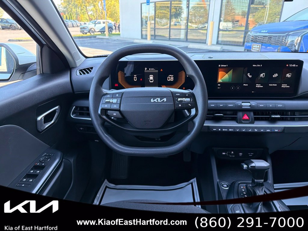 Used 2025 Kia K4 FWD image 23
