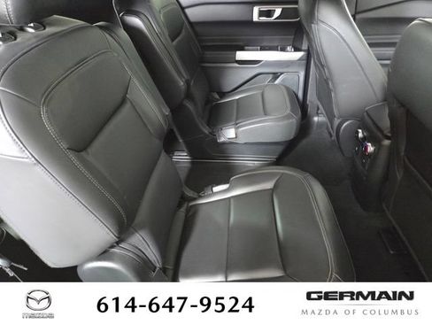 Used 2022 Ford Explorer XLT w/ Equipment Group 202A AWD/4WD image 22