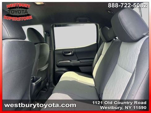 Certified 2022 Toyota Tacoma TRD Sport w/ Technology Package AWD/4WD image 15