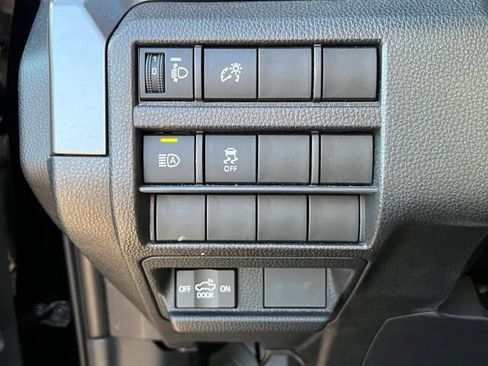Used 2026 Toyota Tacoma SR5 AWD/4WD image 20