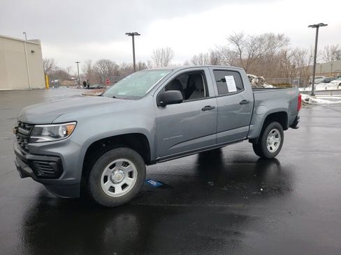 Used 2022 Chevrolet Colorado W/T w/ WT Convenience Package image 2