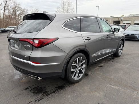 Certified 2023 Acura MDX SH-AWD w/ Technology Package image 6
