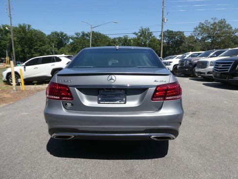 Used 2015 Mercedes-Benz E 350 4MATIC Sedan image 6