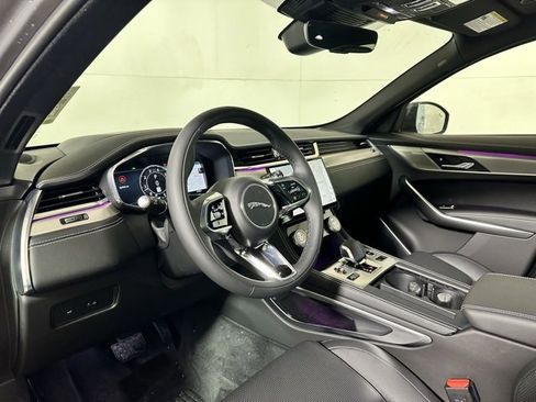 New 2026 Jaguar F-PACE R-Dynamic S image 12
