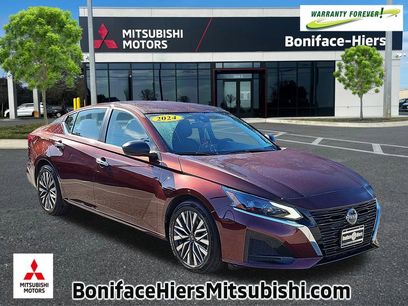Used 2024 Nissan Altima 2.5 SV