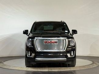 Used 2022 GMC Yukon Denali w/ Denali Ultimate Package video 3