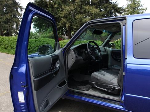 Used 2005 MAZDA B-Series Pickup 4x4 Cab Plus B4000 image 5