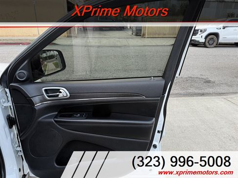 Used 2018 Jeep Grand Cherokee Limited AWD/4WD image 36