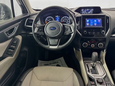 Used 2019 Subaru Forester Premium AWD/4WD image 27