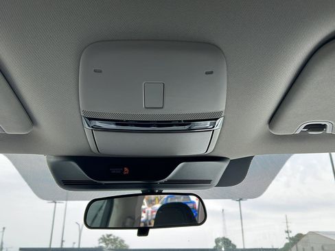 New 2025 Nissan Armada SV image 22