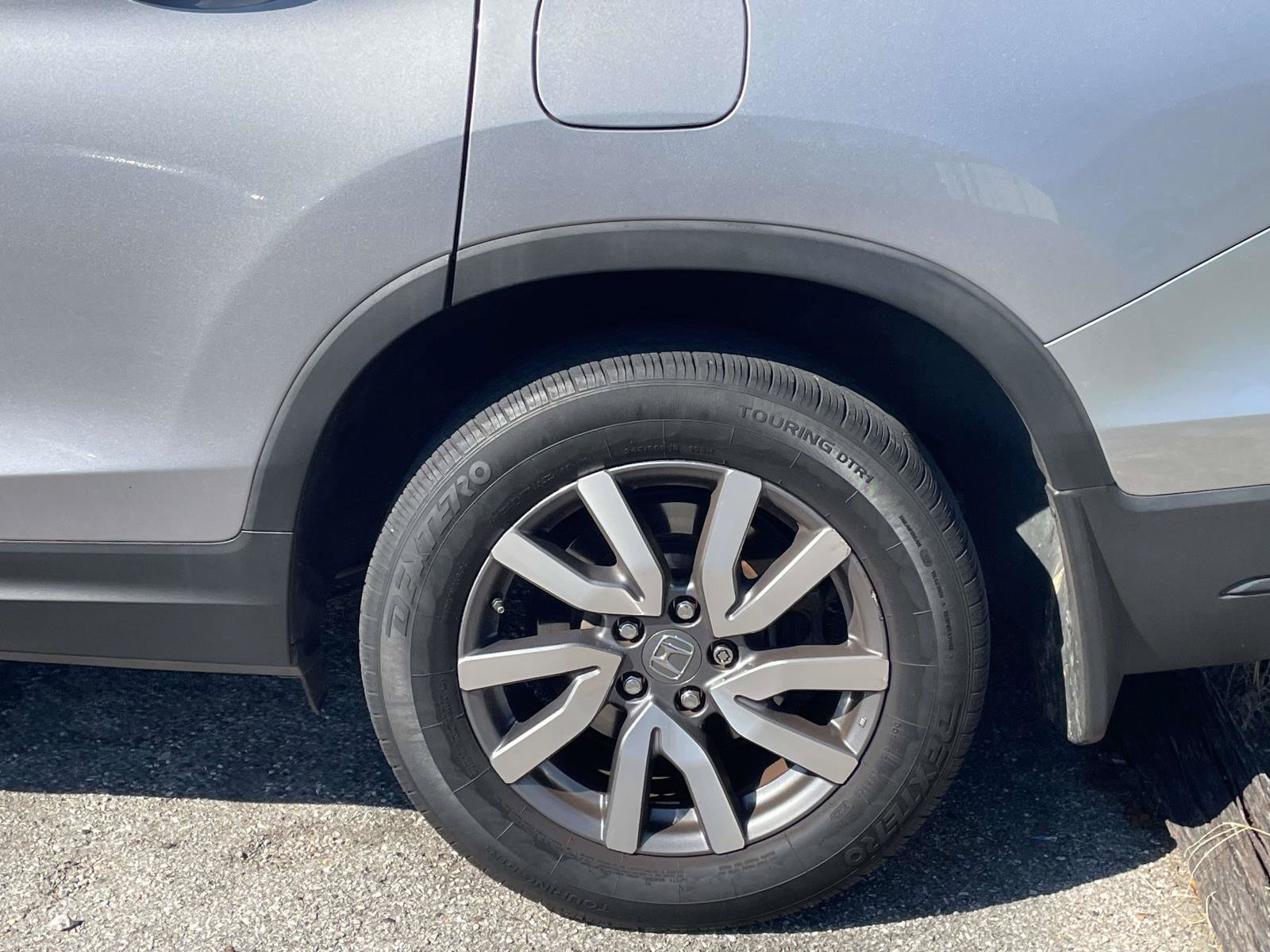 Used 2021 Honda Pilot EX image 4