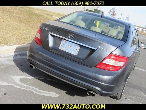 Used 2011 Mercedes-Benz C 300 C 300 Sport 4MATIC AWD 4dr Sed image 18