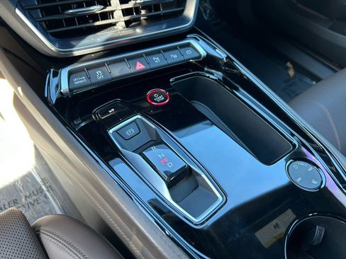 Used 2023 Audi RS e-tron GT w/ Carbon Performance Package image 35