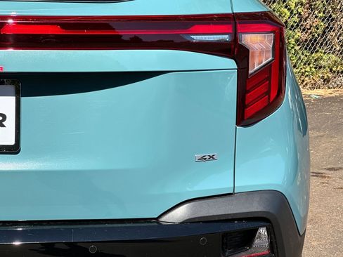 New 2026 Kia Seltos SX image 21