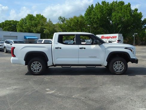 Used 2024 Toyota Tundra SR5 w/ SR5 Convenience Package image 4