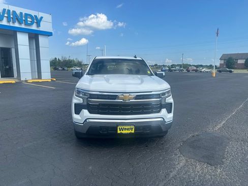 Used 2026 Chevrolet Silverado 1500 LT AWD/4WD image 8