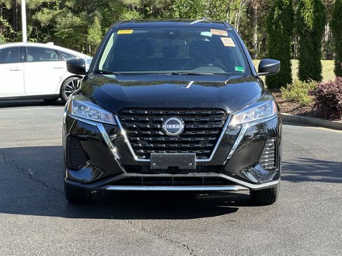 Used 2024 Nissan Kicks S image 3