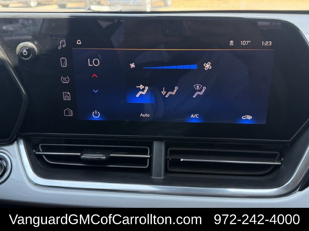 Used 2024 Chevrolet Trax LT w/ Driver Confidence Package FWD image 22
