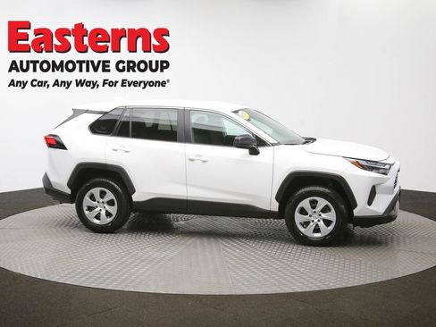Used 2024 Toyota RAV4 LE image 44