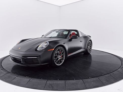 Used 2021 Porsche 911 Targa 4S AWD/4WD image 16