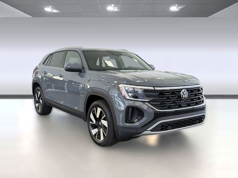 New 2026 Volkswagen Atlas Cross Sport SE FWD image 7