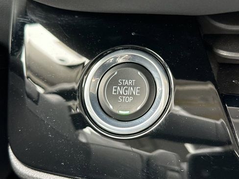 Used 2025 Buick Envision Sport Touring AWD/4WD image 23