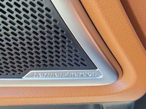 Used 2023 Kia Telluride SX X-Line AWD/4WD image 16