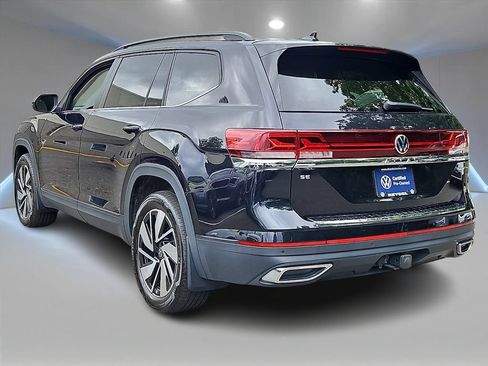Certified 2024 Volkswagen Atlas SE w/ Panoramic Sunroof Package AWD/4WD image 7