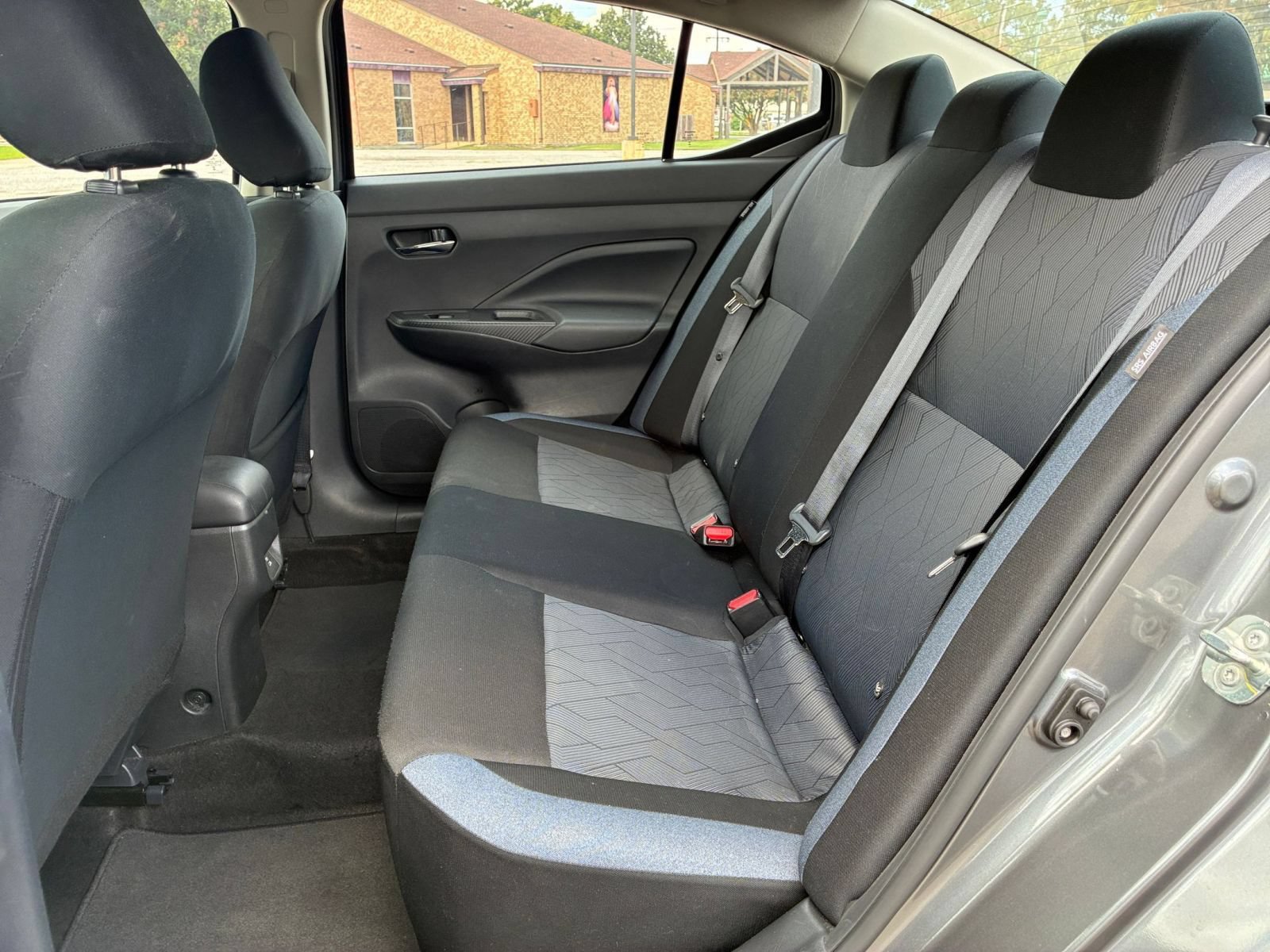 Used 2025 Nissan Versa SV FWD image 22