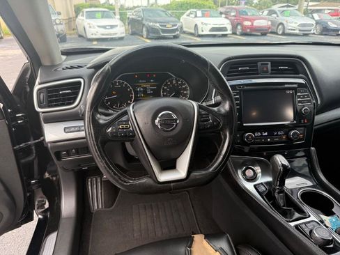 Used 2017 Nissan Maxima 3.5 SV image 25