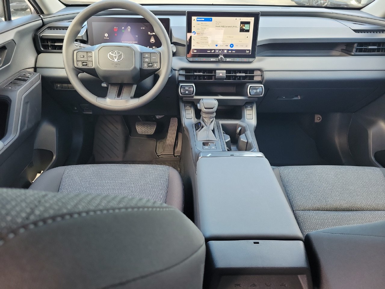 Used 2026 Toyota RAV4 LE FWD image 12