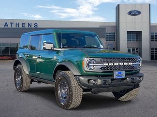 New 2025 Ford Bronco Badlands video 1