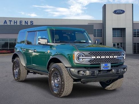 New 2025 Ford Bronco Badlands image 1