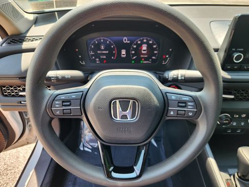 Certified 2023 Honda Accord EX image 9
