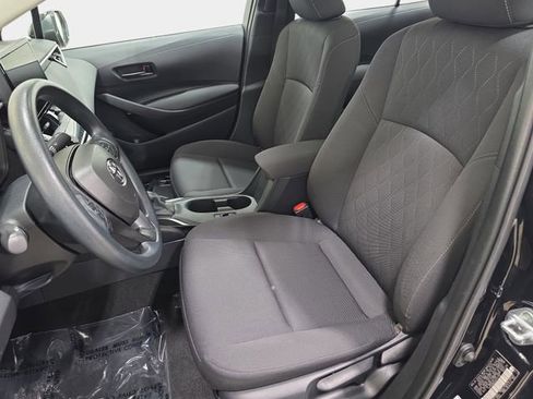 Certified 2025 Toyota Corolla LE image 11