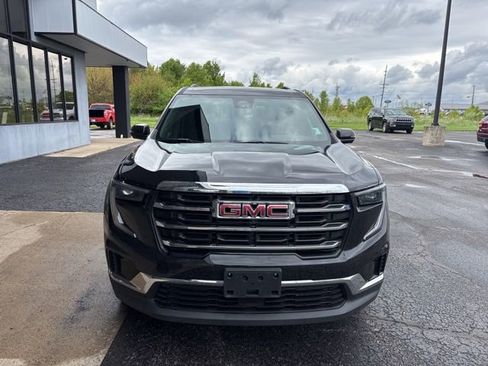 Used 2025 GMC Acadia Elevation FWD image 7