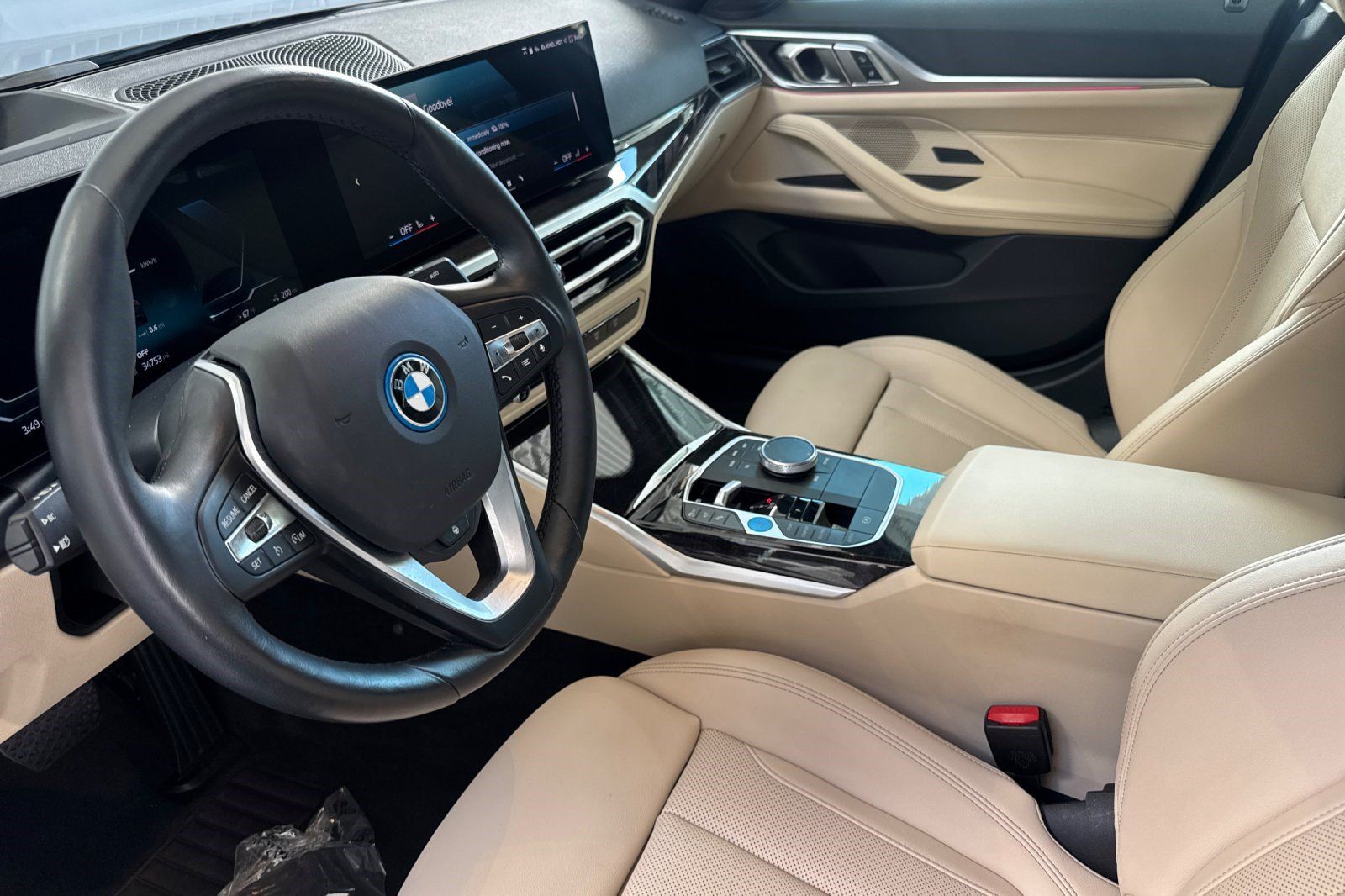 Certified 2024 BMW i4 eDrive35 w/ Premium Package RWD image 11