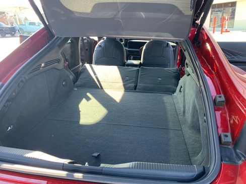 Used 2024 Dodge Charger R/T w/ Plus Group image 11