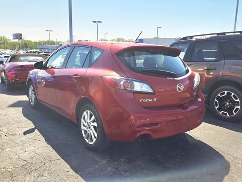 Used 2013 MAZDA MAZDA3 i Touring image 3