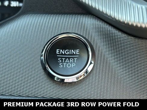 Used 2025 Ford Explorer ST-Line w/ Premium Package image 27