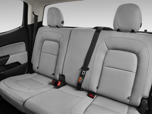 Used 2024 GMC Canyon Elevation w/ Convenience Package AWD/4WD image 11